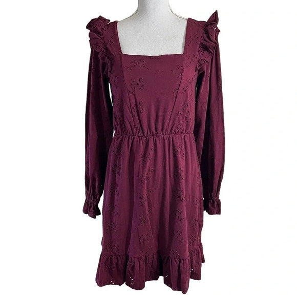 ASOS Burgundy Dress Size 6 Eyelet Long Sleeves Knee Length Ruffle Shoulder Knit - Picture 1 of 7